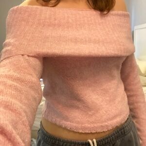 SILENCE + NOISE URBAN OUTFITTERS PINK SHOULDERLESS SWEATER
